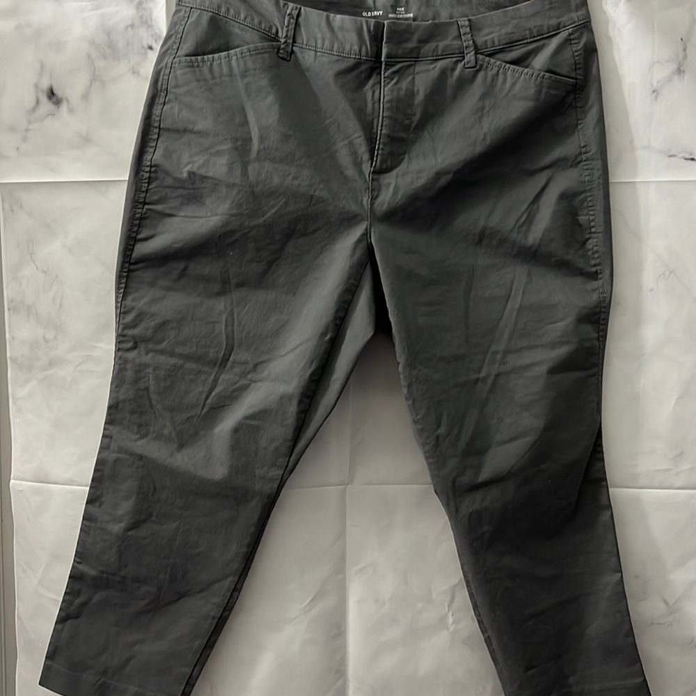 Old Navy Pixie 16 Short pants